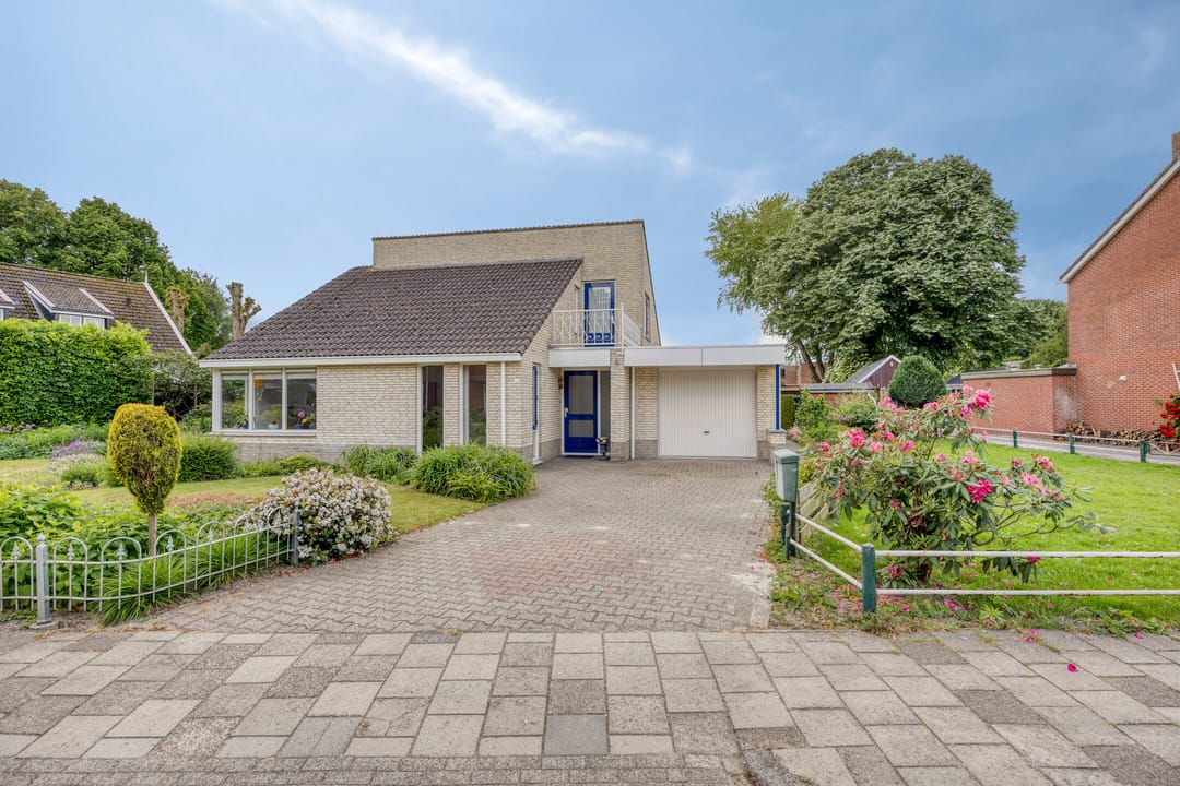 Photo 32 of Merelstraat 2-A