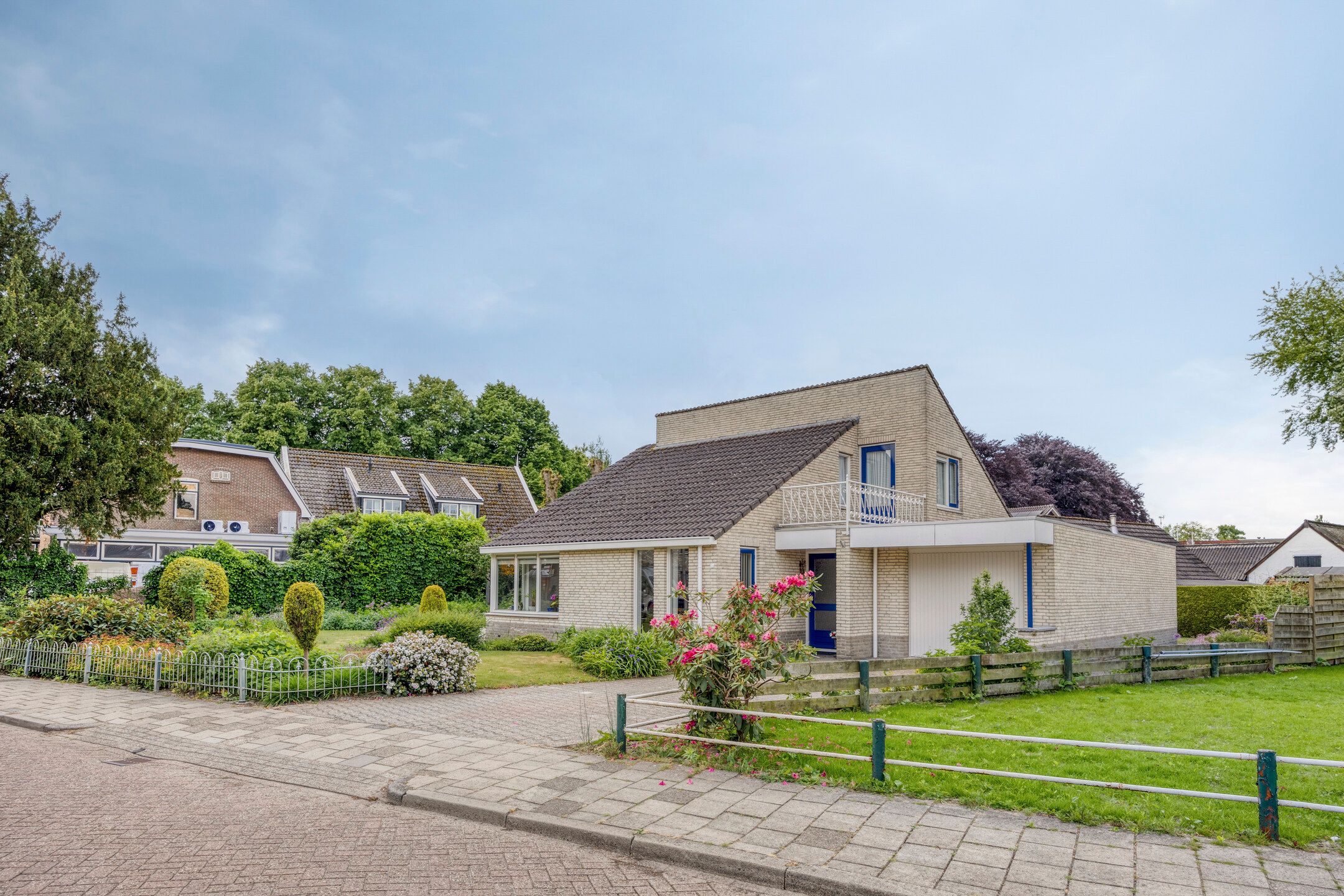 Photo 33 of Merelstraat 2-A