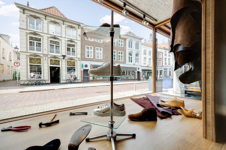 Tussenwoning te koop: Hinthamerstraat 116, 'S-Hertogenbosch