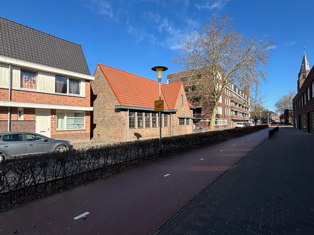 Foto 2 van Pastoor van Leeuwenstraat 26