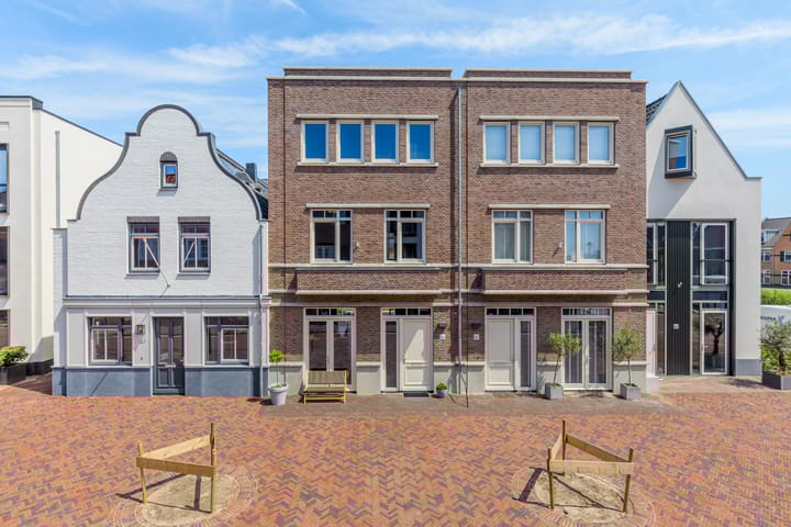 Nieuwe Voorstraat 55