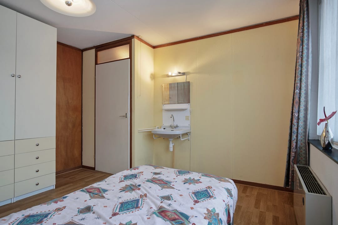 Photo 22 of Baristraat 4