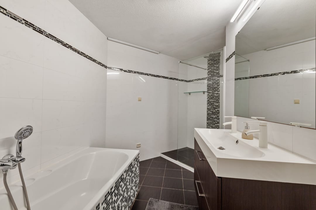 Foto 13 van Muzenplein 57