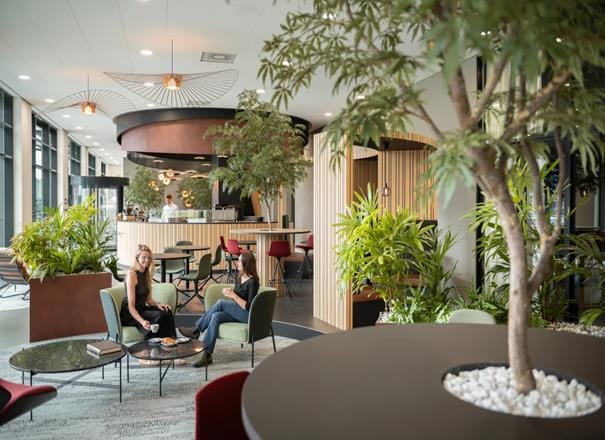 Bekijk foto 2 van mt. Lincolnweg 38