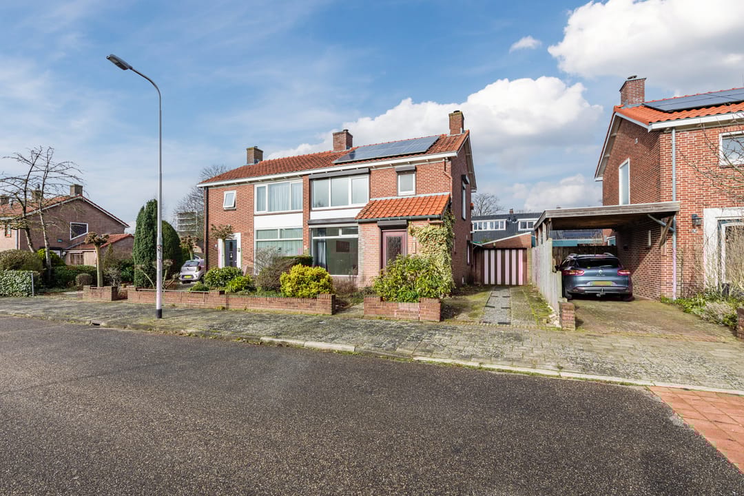 Photo 1 of Gouden Torrenstraat 18