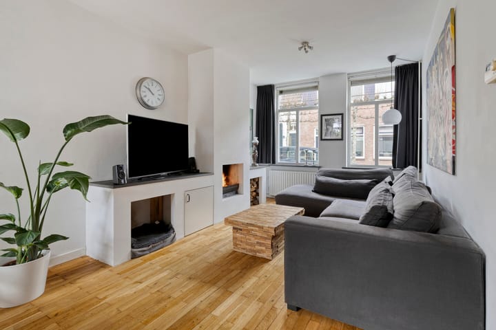 Photo 3 of Nieuwstraat 85