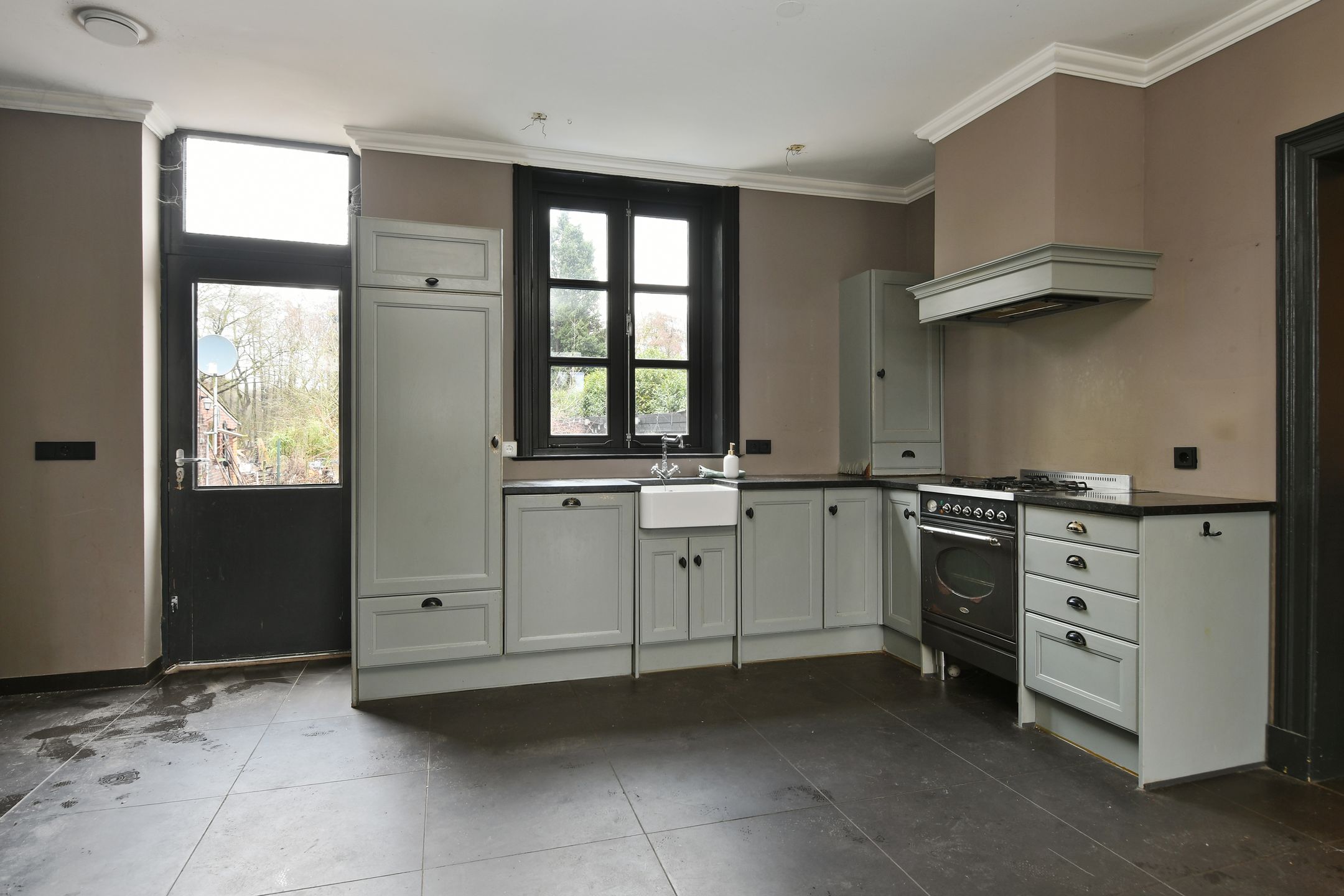 Photo 12 of Overhaelen 1