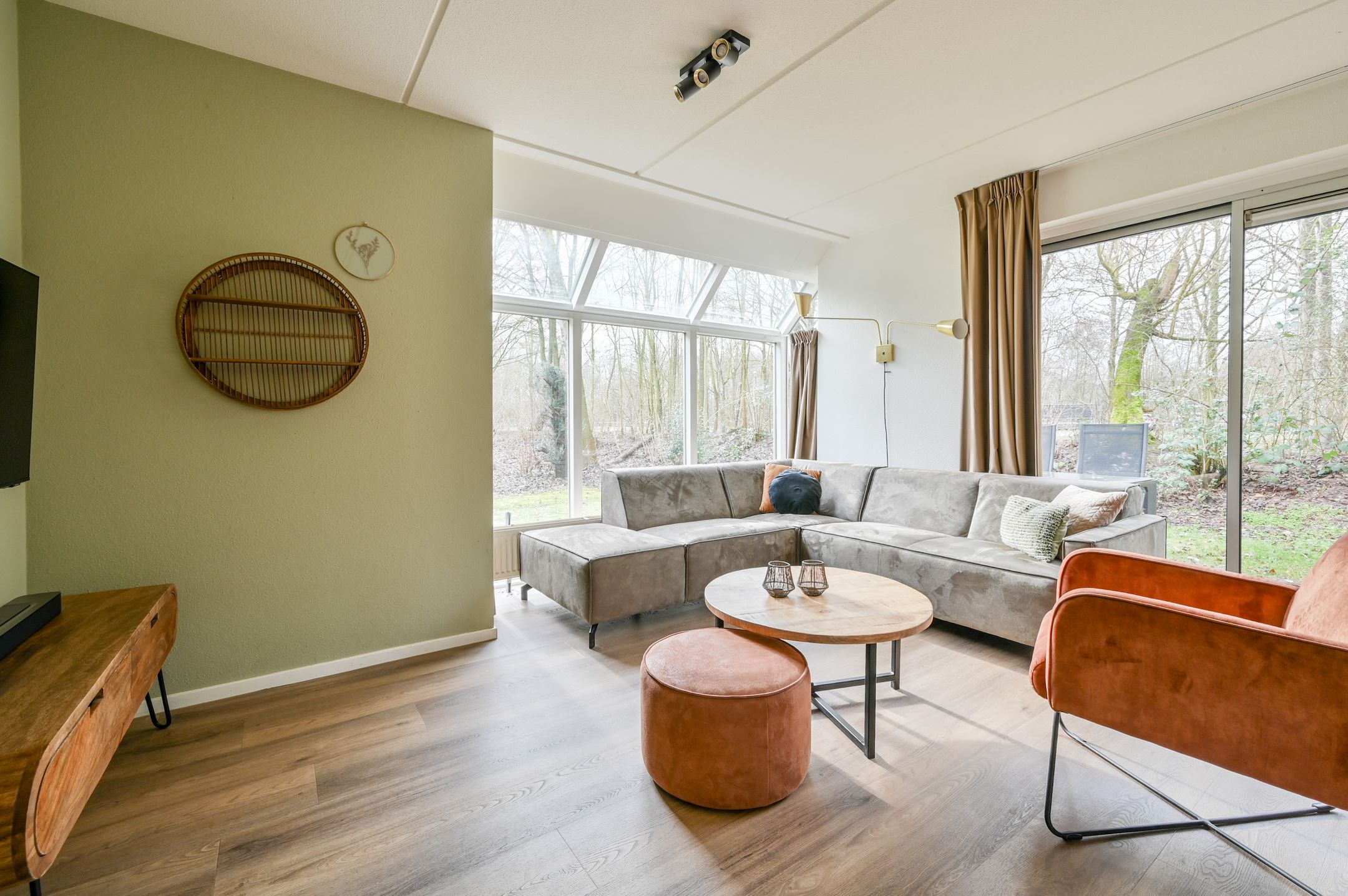 3-bedroom freehold villa in Braamt — photo 5 of 5