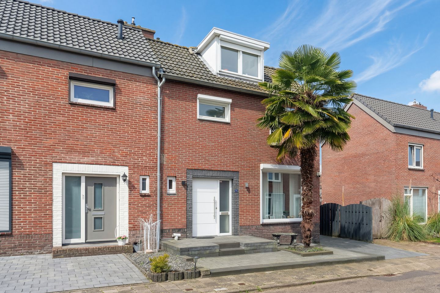 Photo 25 of Pastoor Huppertzstraat 8