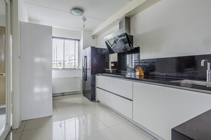 Tussenwoning te koop: Landgraaf 20, Eindhoven