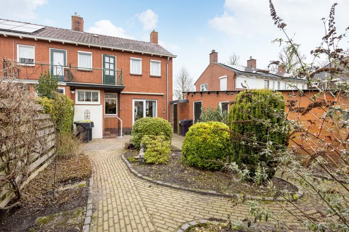 Foto 43 van Prins Bernhardlaan 21