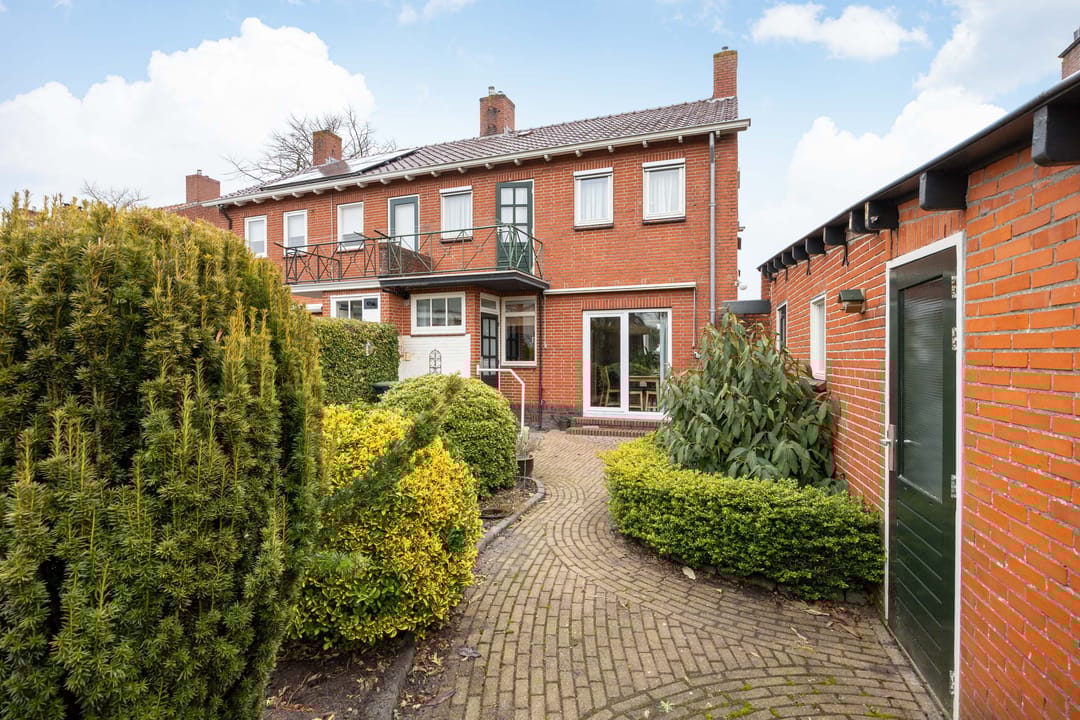 Photo 47 of Prins Bernhardlaan 21