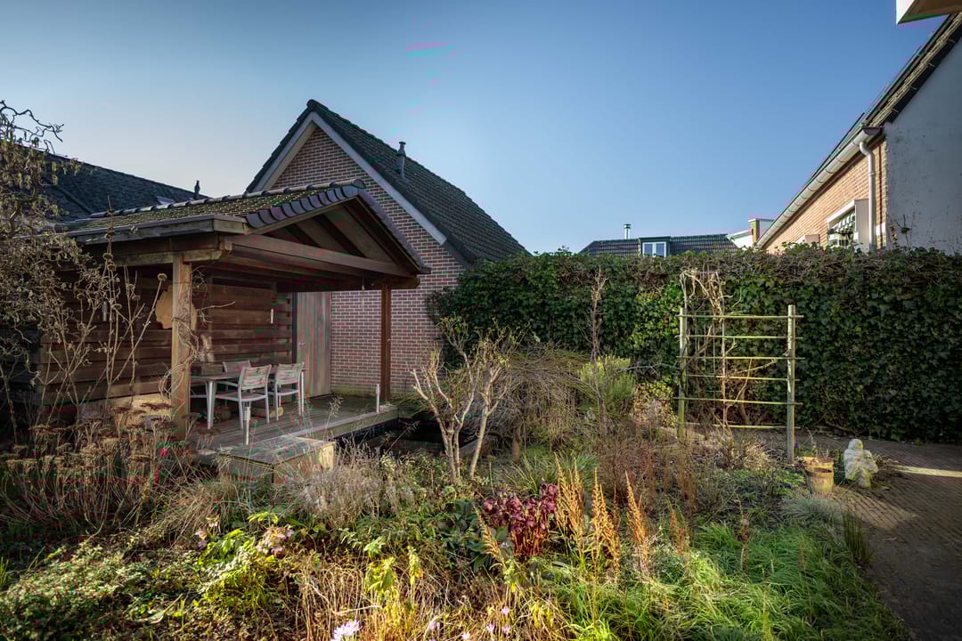 Photo 17 of Westenberg 12