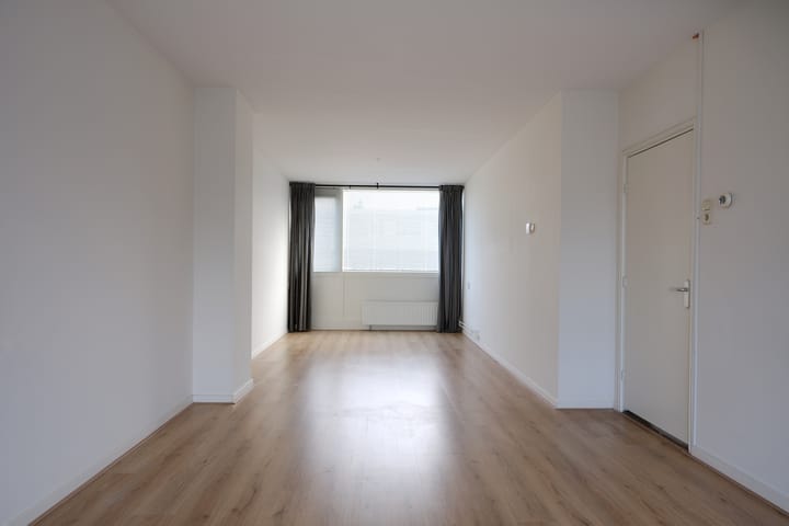 Photo 3 of Auriollaan 74