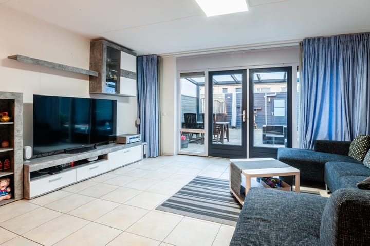 Photo 4 of Churchillstraat 38