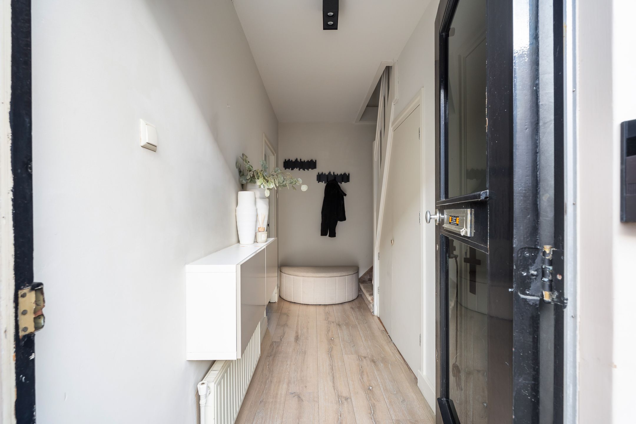 Foto 9 van van Gochstraat 27