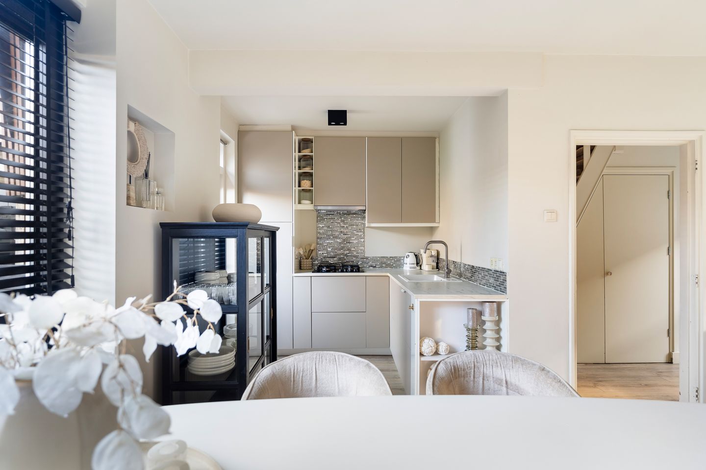 Foto 20 van van Gochstraat 27