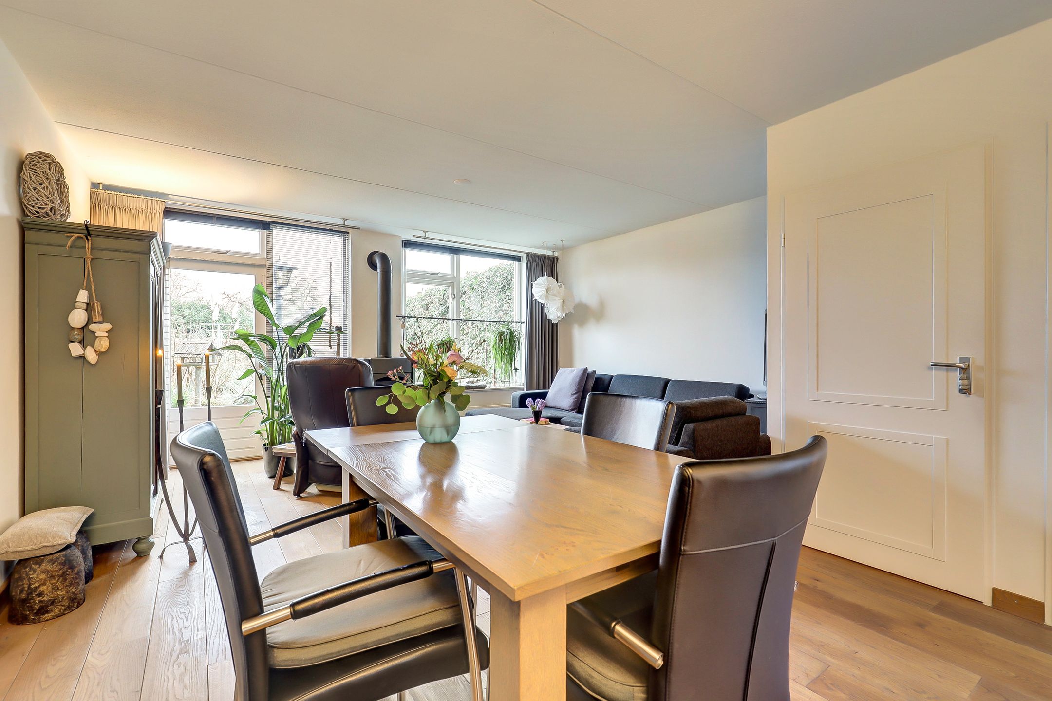 Photo 6 of Wilhelminastraat 4-B