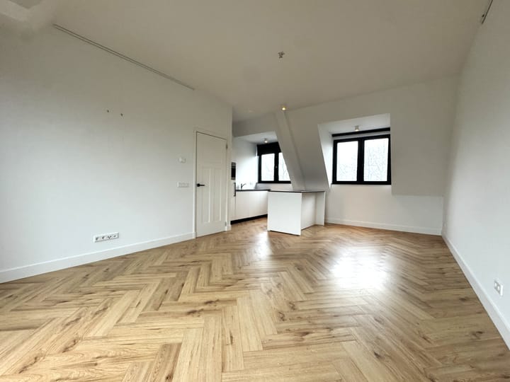 Foto 3 van Heuvelplein 275-F