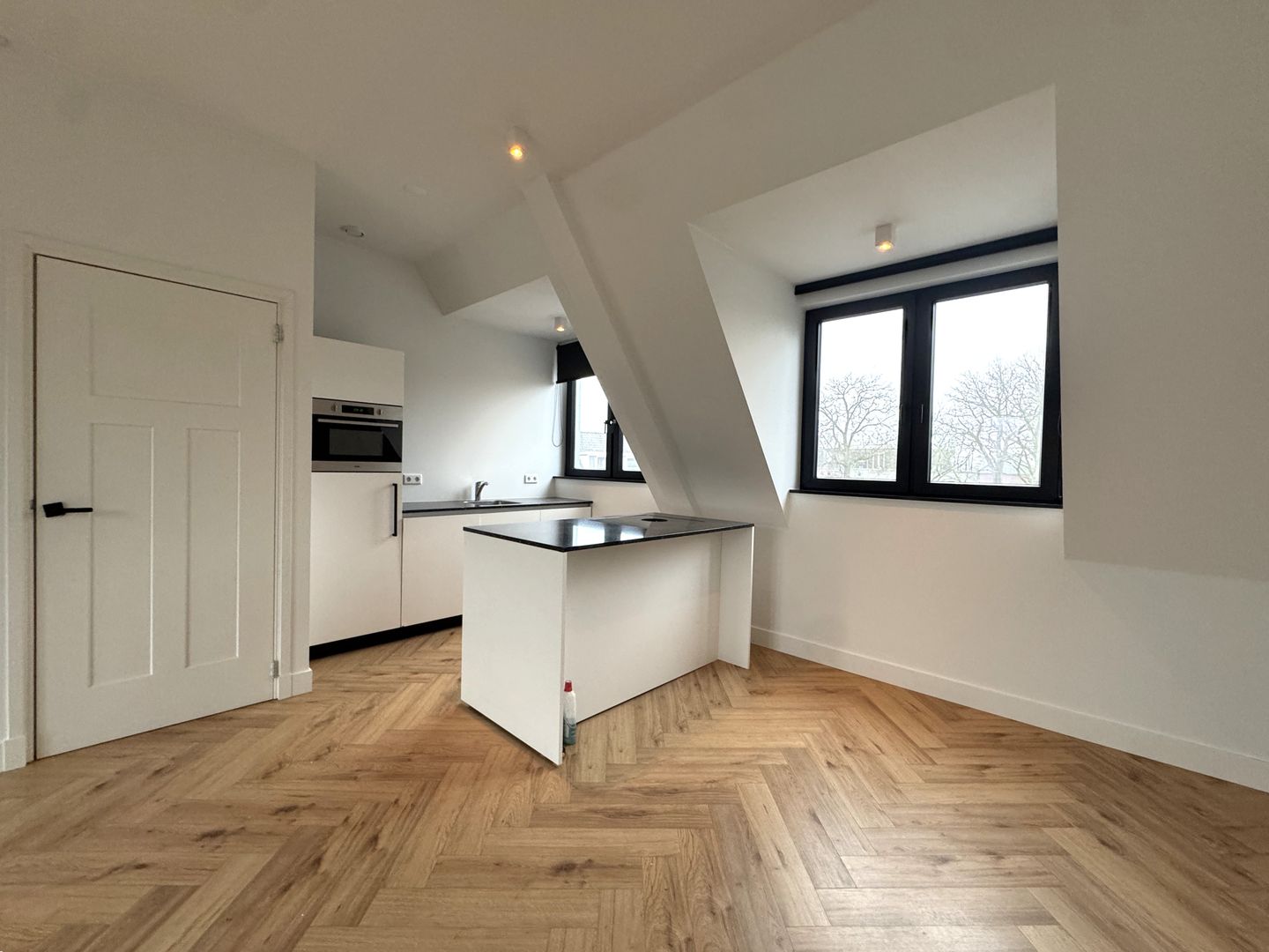 Foto 4 van Heuvelplein 275-E