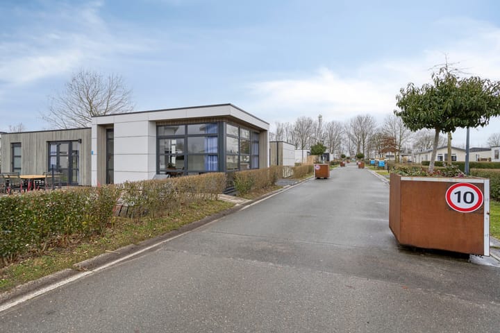 Photo 25 of Hulckesteijn 3 - Sur l'Eau 1