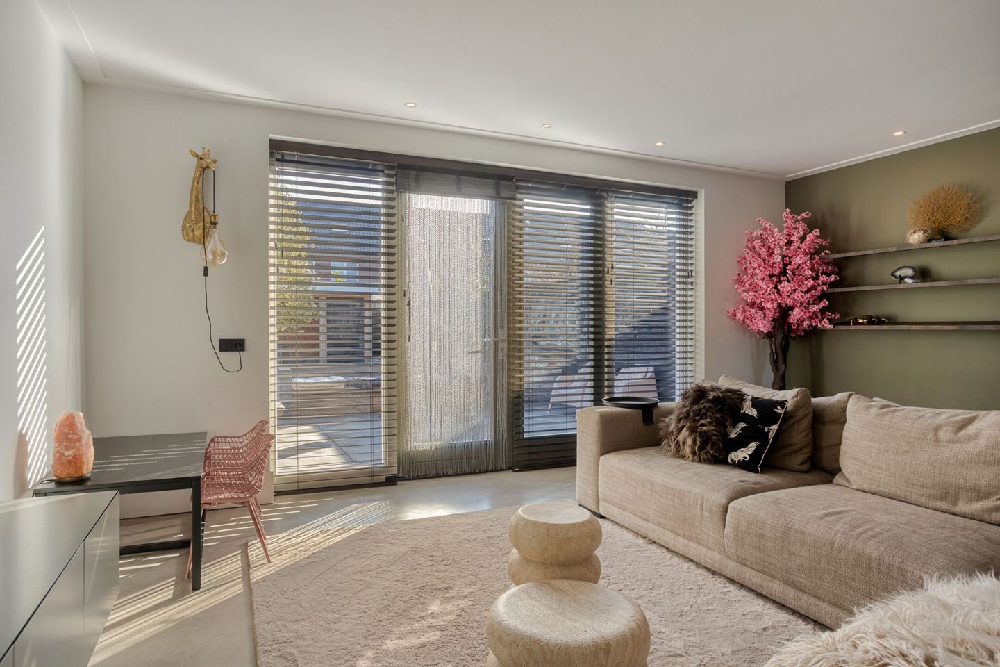 Foto 5 van Meester A Datemalaan 48