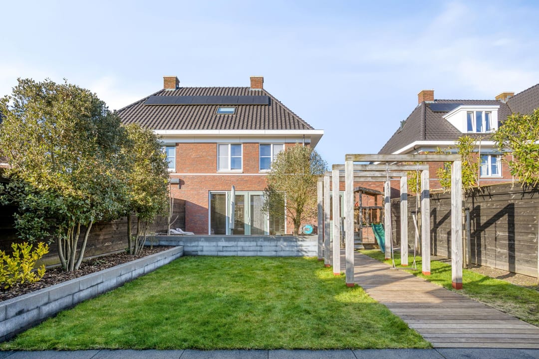 Foto 41 van Meester A Datemalaan 48