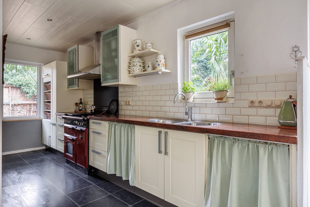 Photo 17 of Sleeweg 23