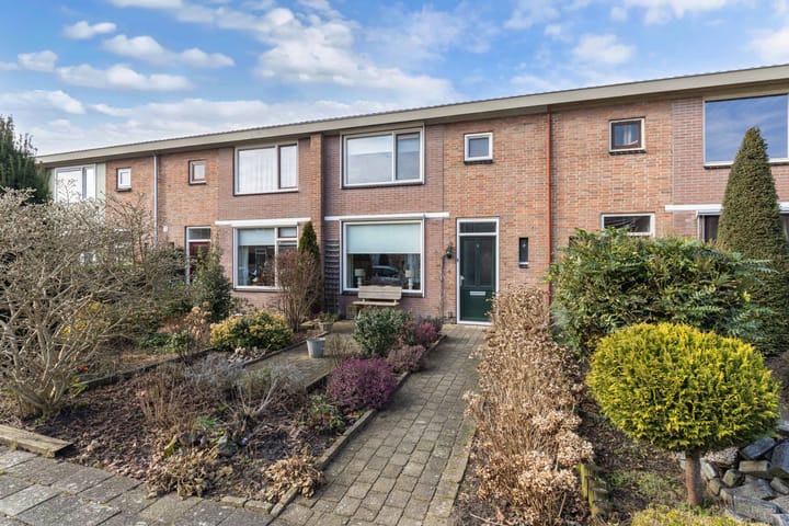 Photo 2 of Wijtze Ennemastraat 4