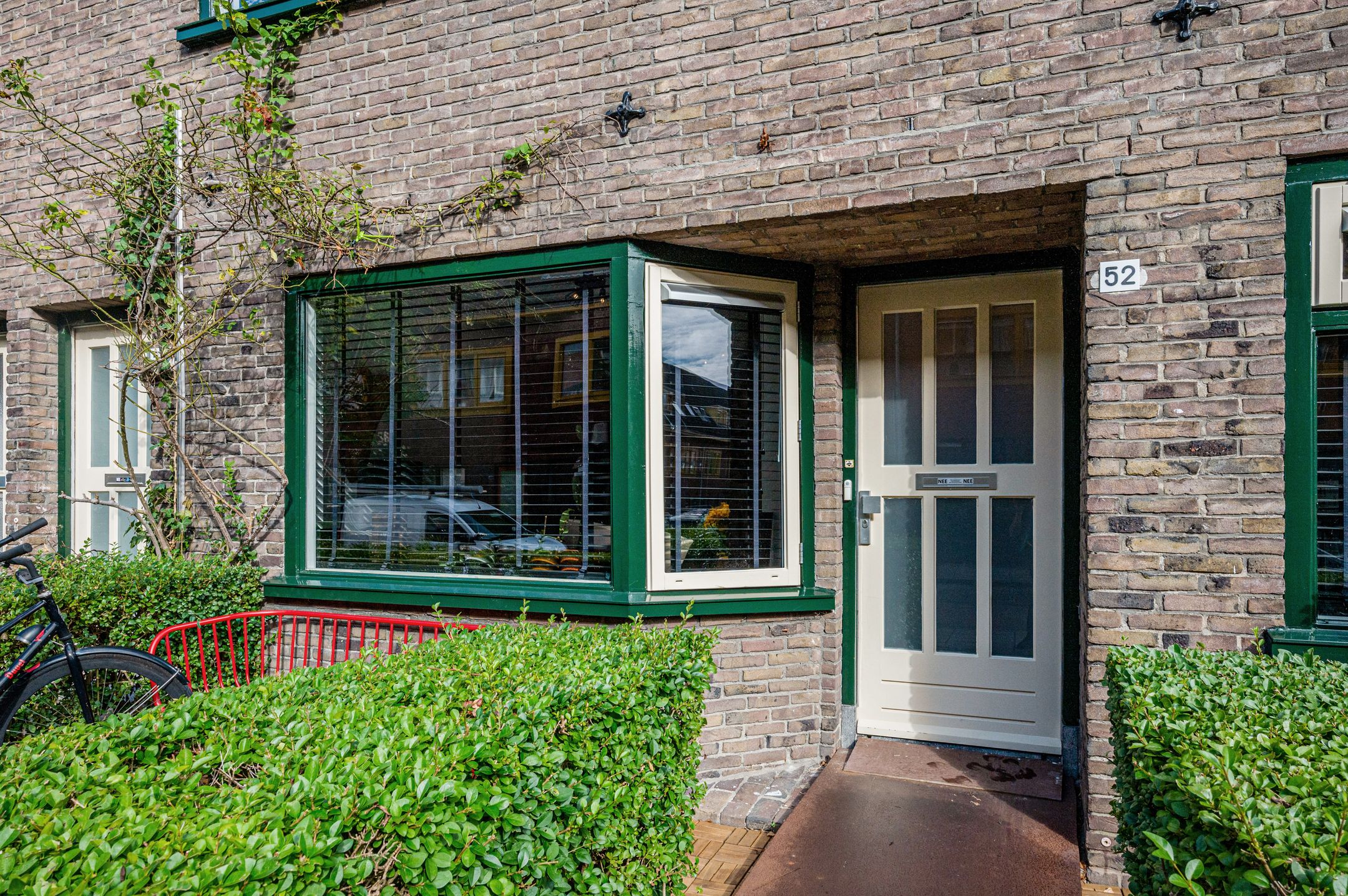 Foto 6 van Irislaan 52