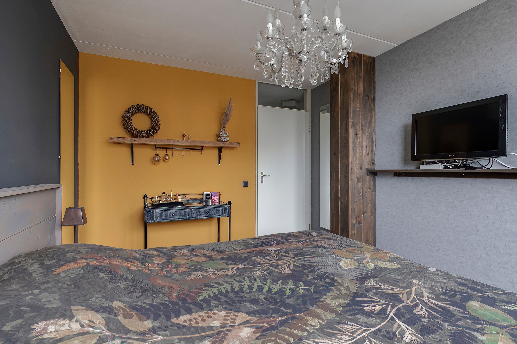 Photo 15 of Pietje Baltusstraat 7