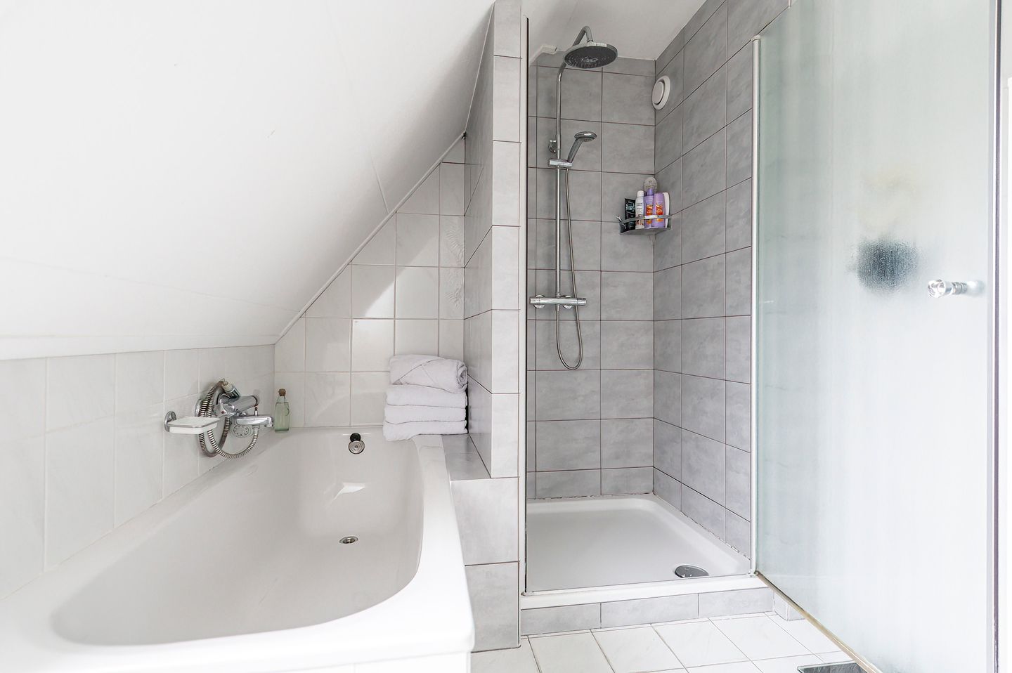 Photo 20 of Pietje Baltusstraat 7