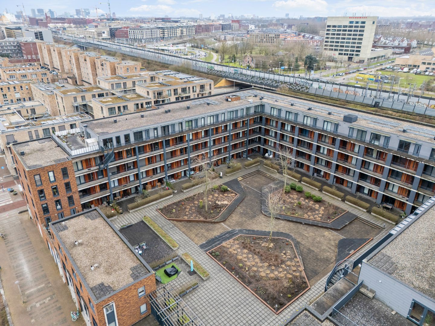 Foto 35 van Miles Davisstraat 185