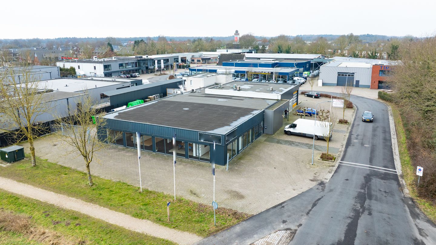 Bekijk foto 2 van Nijverheidsweg 14