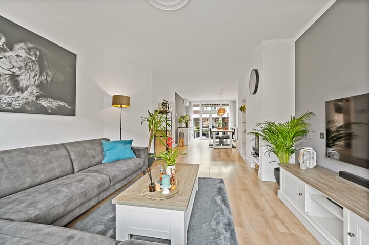 Photo 3 of De Genestetlaan 297