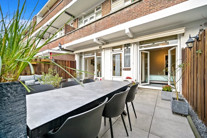 Photo 10 of De Genestetlaan 297