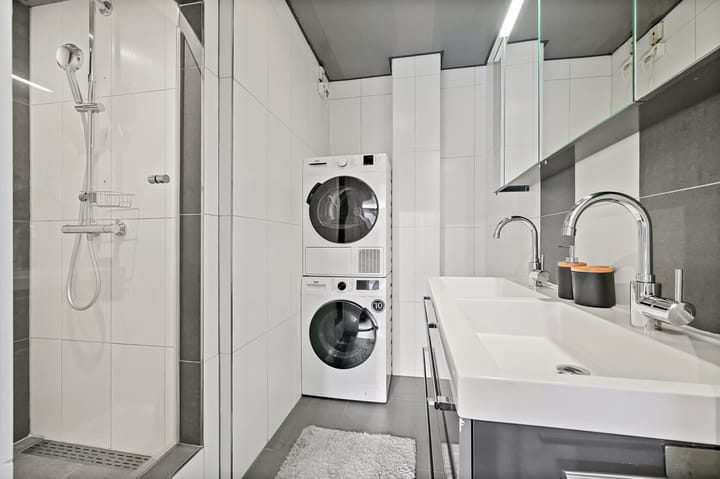 Photo 19 of De Genestetlaan 297