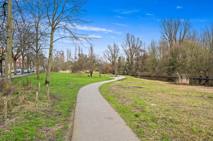 Photo 36 of De Genestetlaan 297