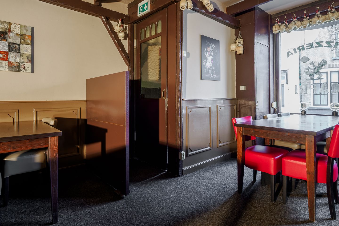 View photo 2 of Kerkstraat 13