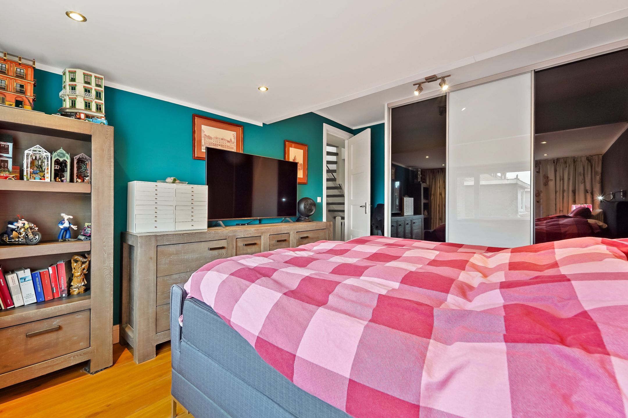 Foto 24 van Hasseltsestraat 46