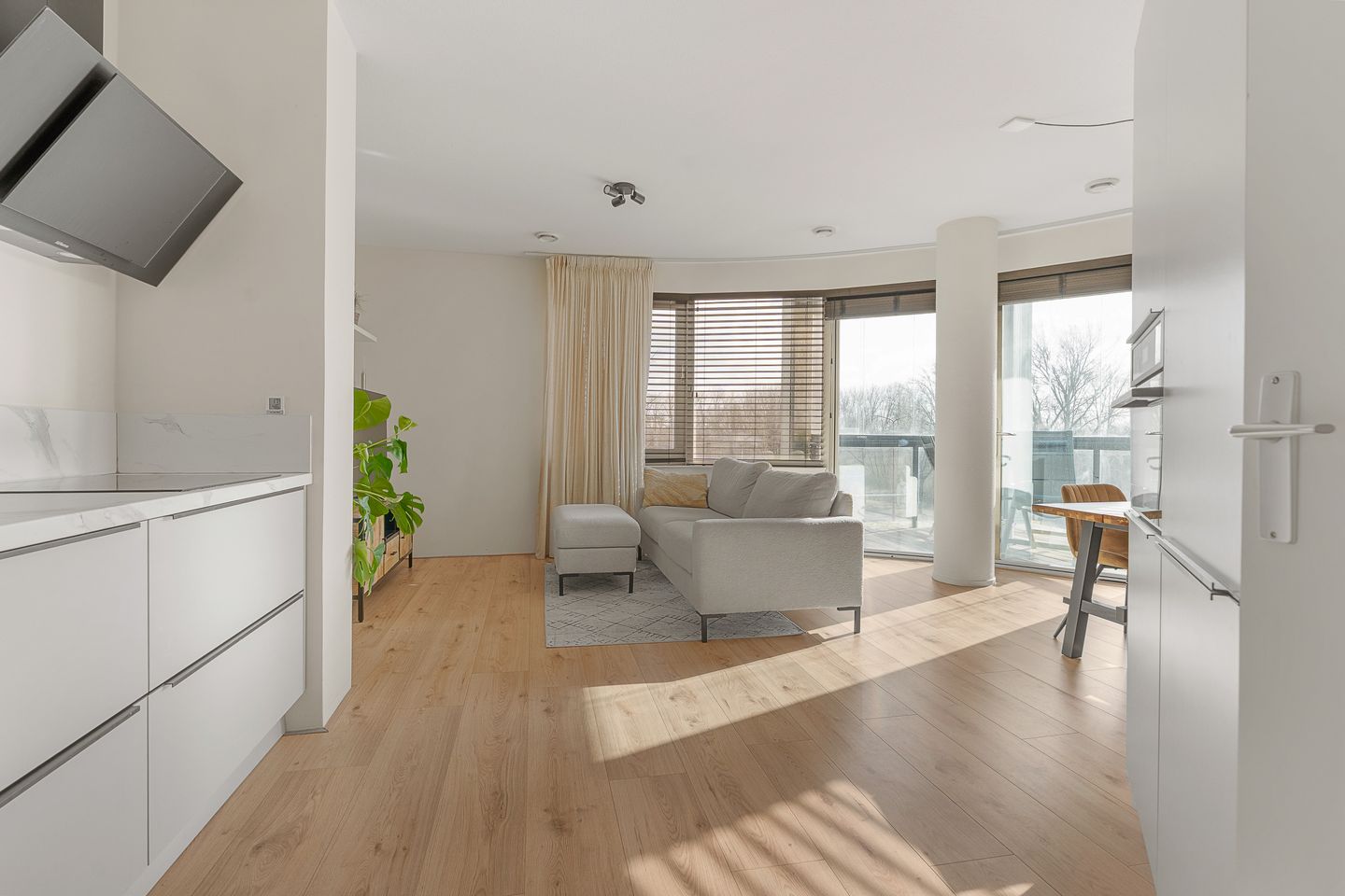 Photo 4 of Veenwal 170