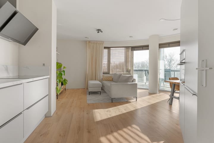 Photo 4 of Veenwal 170