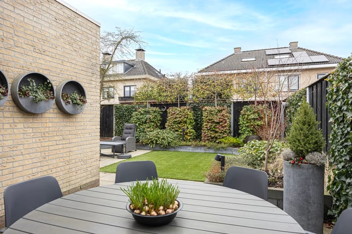 Foto 27 van Montferlandstraat 16