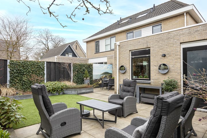 Foto 30 van Montferlandstraat 16