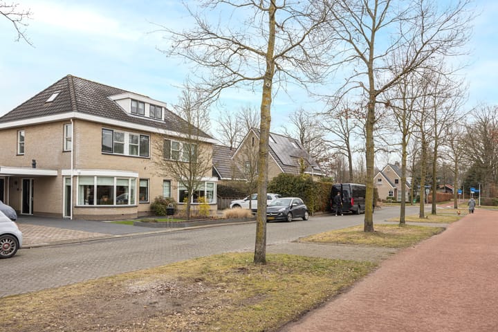 Foto 33 van Montferlandstraat 16