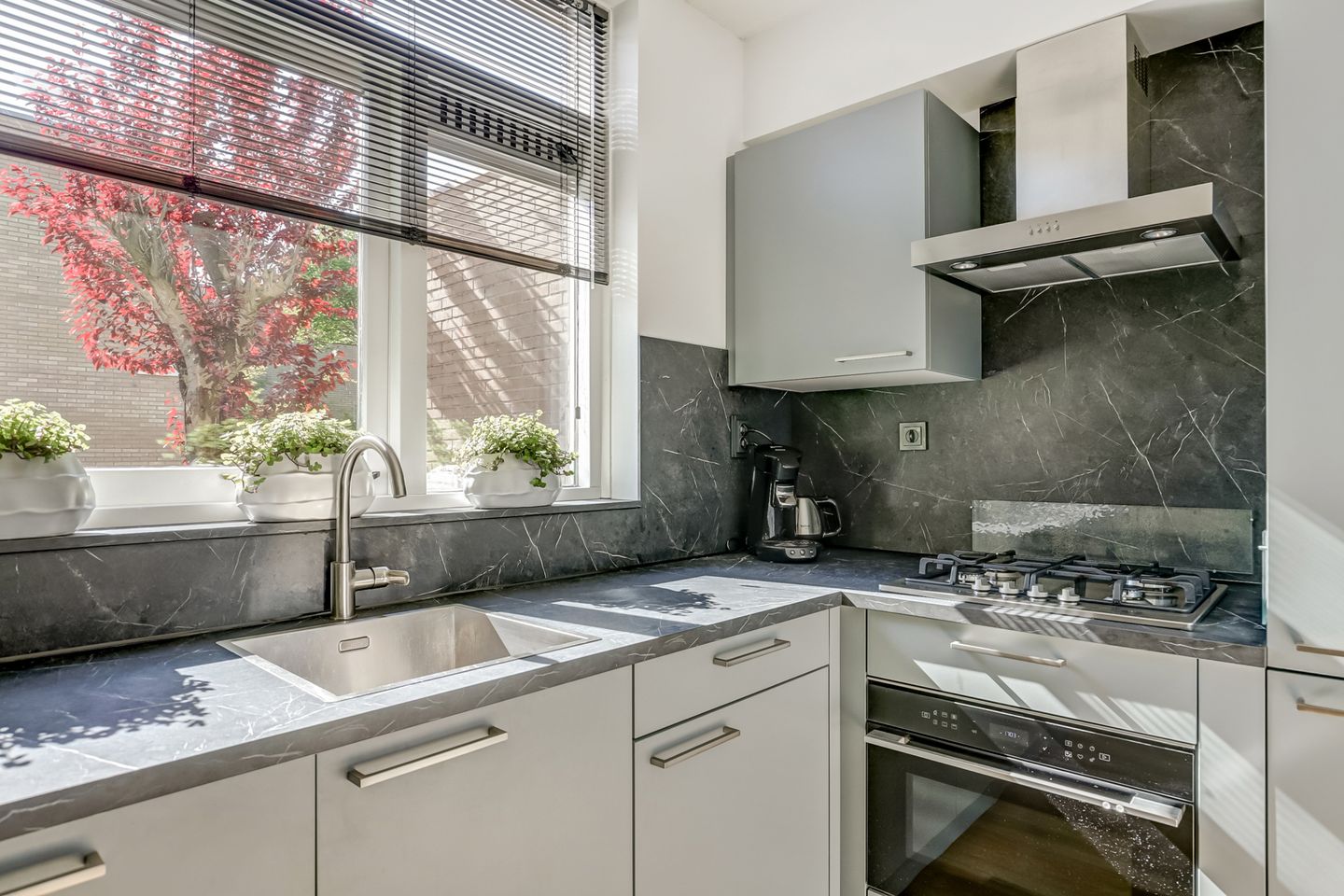 Foto 25 van Kraakstraat 105