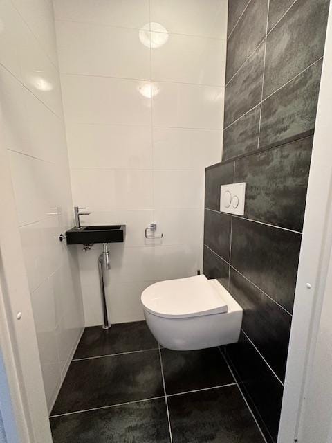 Foto 12 van Kraakstraat 105