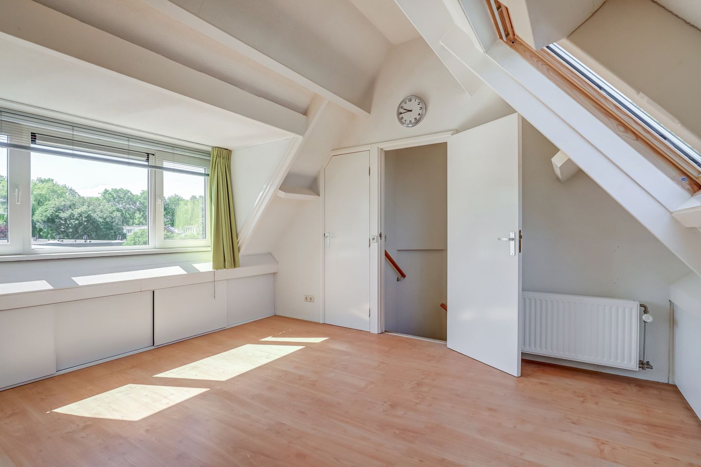 Foto 40 van Kraakstraat 105