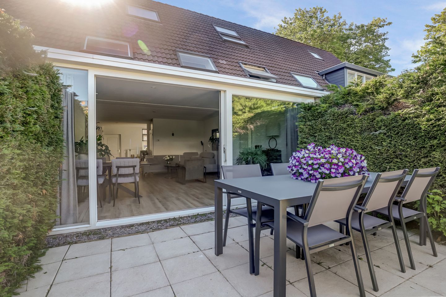 Foto 44 van Kraakstraat 105