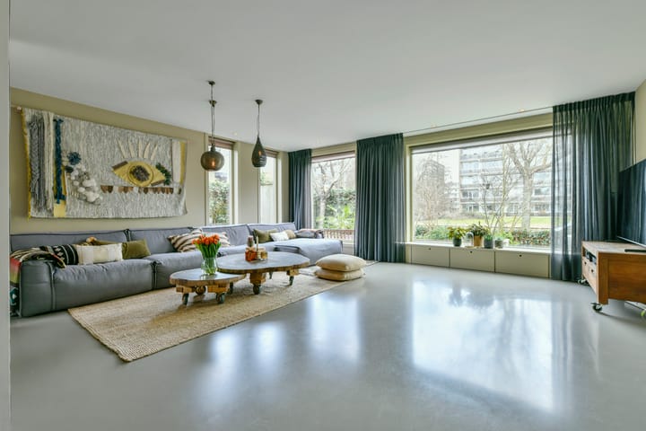 Photo 2 of Graaf Willemlaan 42